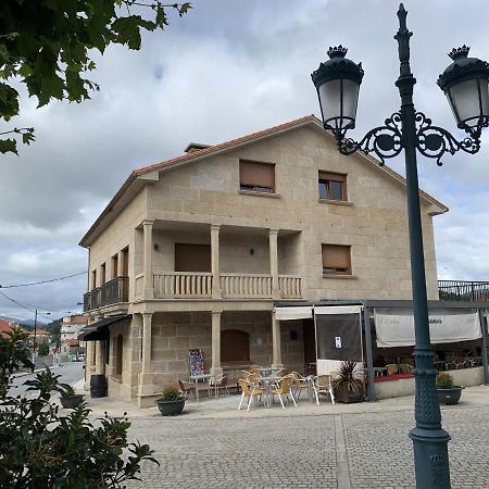 Apartamento A Casa Da Feira Pontevedra Kültér fotó